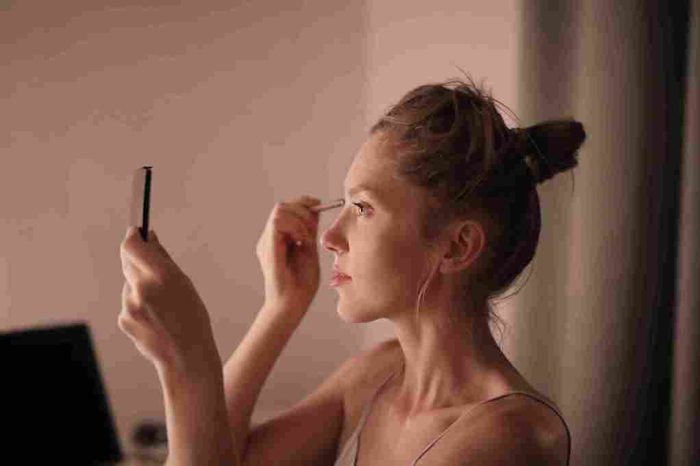 I Will Create a Flawless Bridal Makeup Look for Your Special Day”