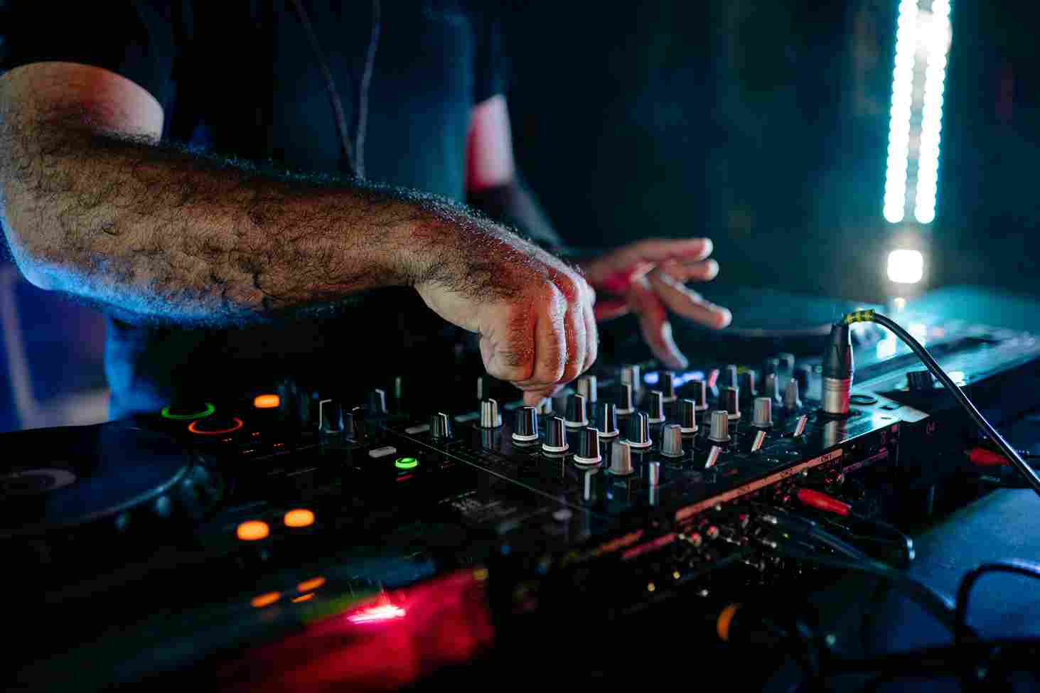 I will craft deep techno or ambient DJ sets with underground energy